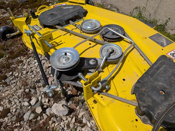 2022-john-deere-edge-54-image-3