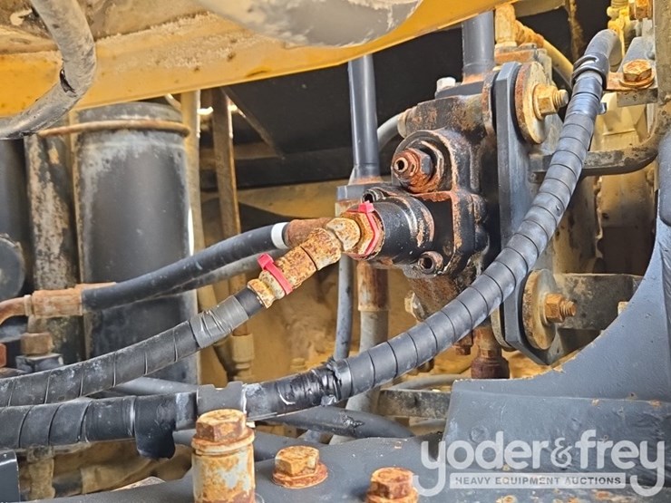 2019-komatsu-wa380-8-image-37