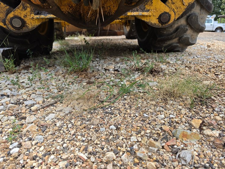 deere-310sg-image-99