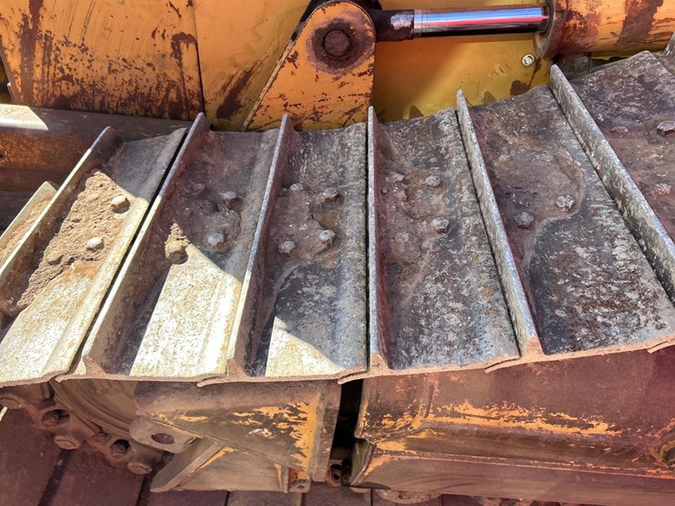 caterpillar-d5m-image-52