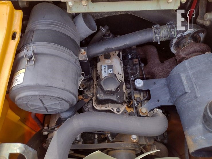 2002-deere-250-image-22