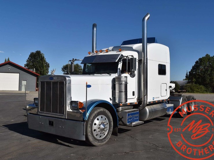 2005-peterbilt-379-image-1
