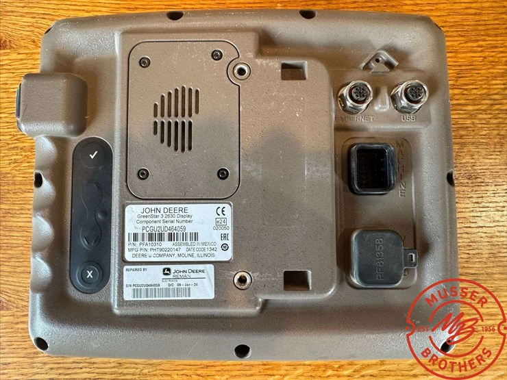 john-deere-2630-image-2