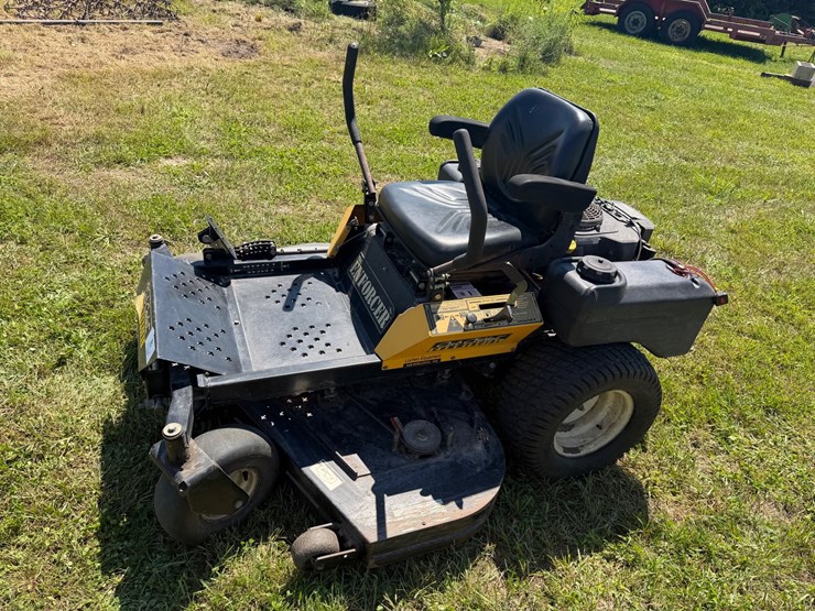 #2488-•-2007-cub-cadet-enforcer-mower-image-2