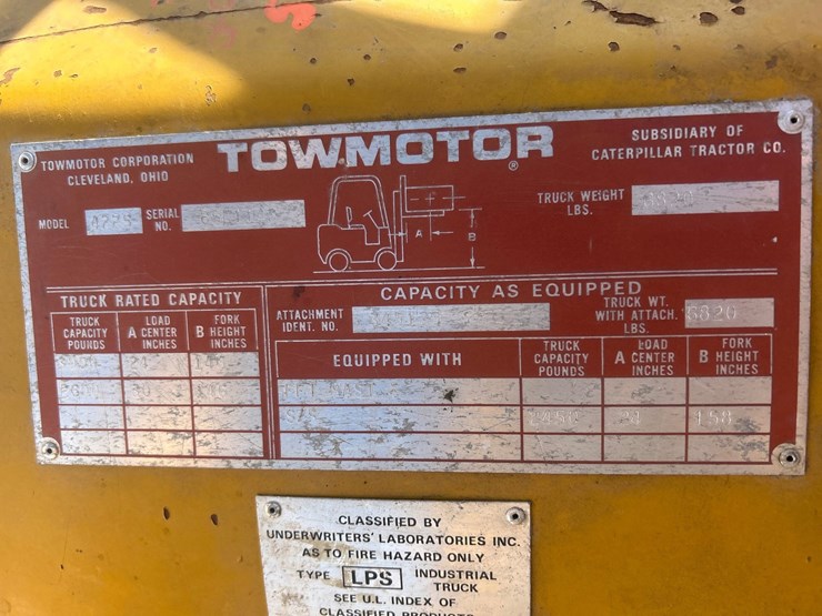 caterpillar-422s-image-43