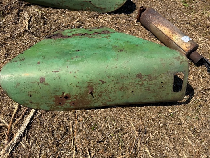 #2498-•-john-deere-fenders-&-muffler-image-4