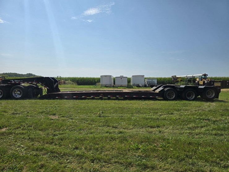 #2011-•-2005-talbert-t40w-555a-hr6-1-t1-hydraulic-detatch-image-2