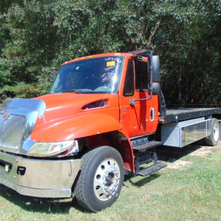 2007 INTERNATIONAL 4300
