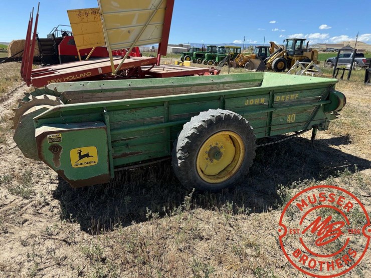 john-deere-40-image-3