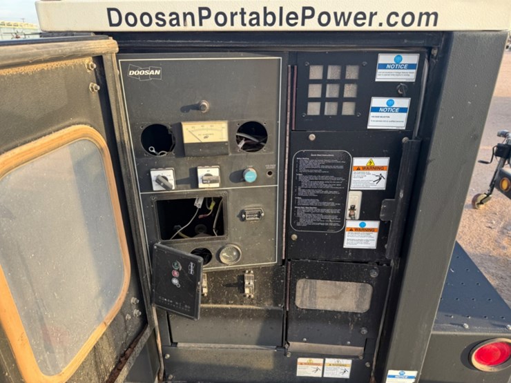 2012-doosan-g25-image-3