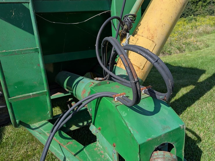 john-deere-1210-image-5