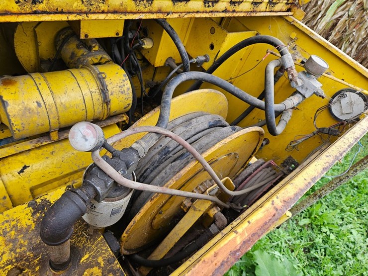 #2075-•-hescc-1500-15-service-trailer-image-16
