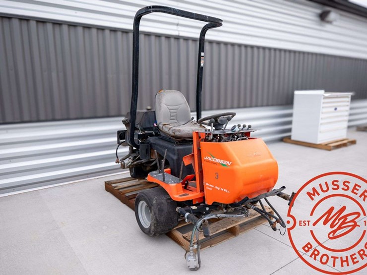jacobsen-greens-king-iv-plus-image-3