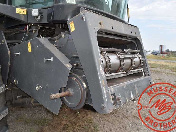 2011-gleaner-s77-image-15