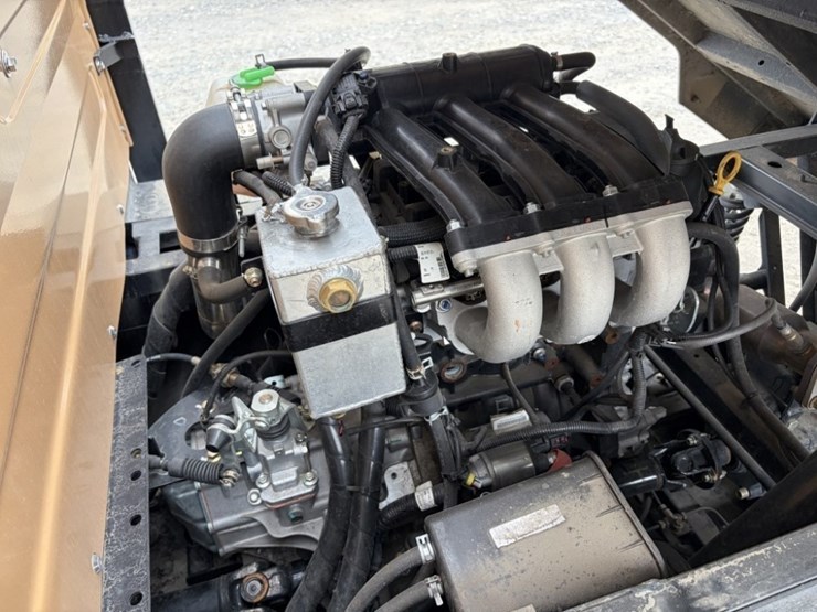 2024-tuatara-1000-efi-4wd-utility-cart-image-10