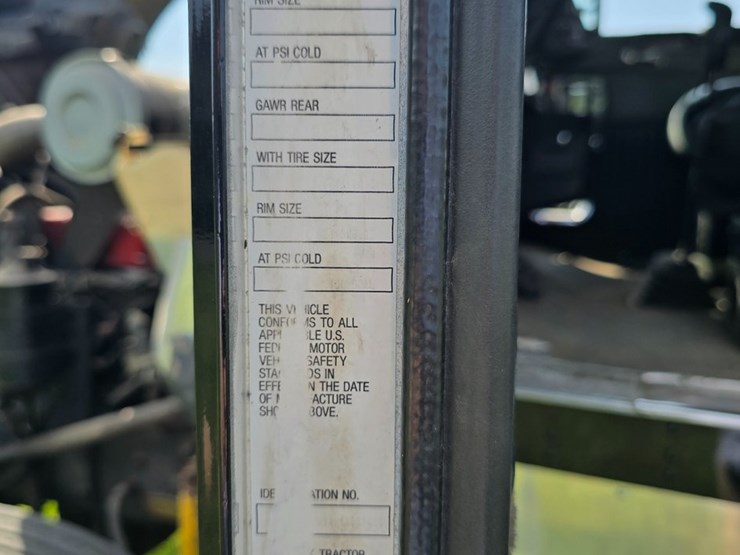 1996-kenworth-t800b-image-43