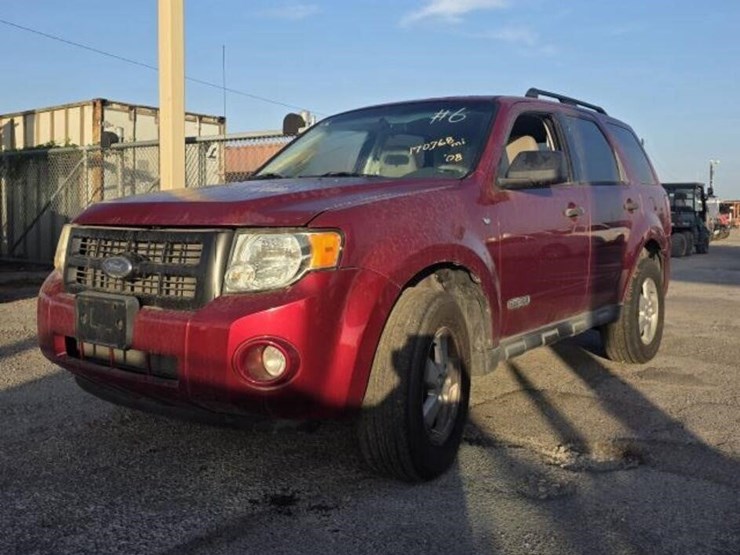 2008-ford-escape-image-1