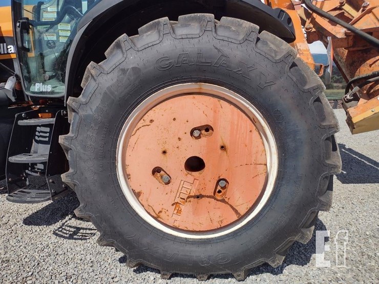 new-holland-ts115a-image-17