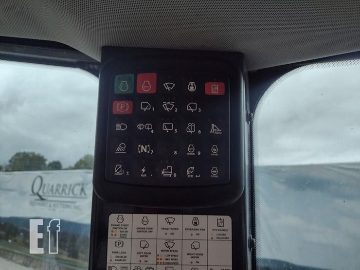 23-deere-650p-xlt-image-8