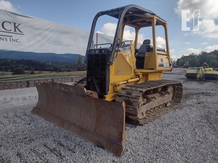 2001-deere-650h-image-34