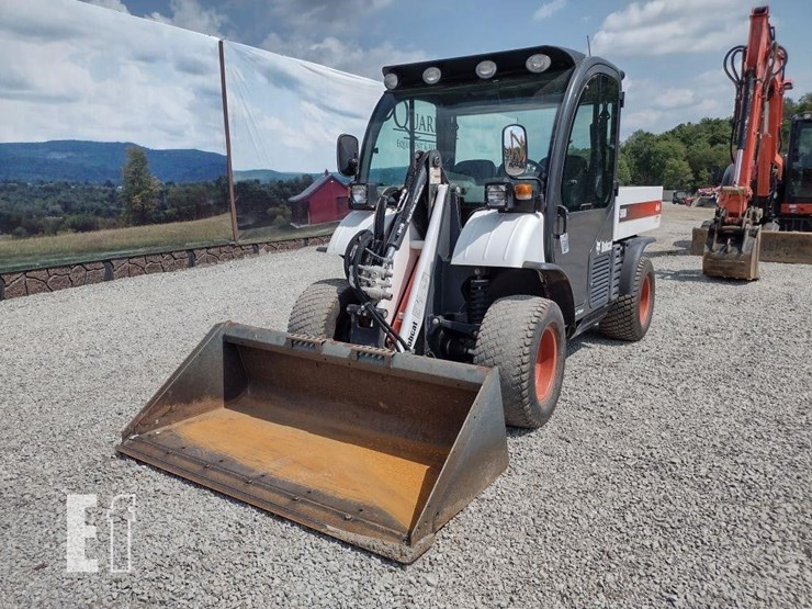 2021-bobcat-toolcat-5600-image-35