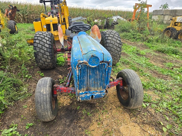 ford-800-image-8