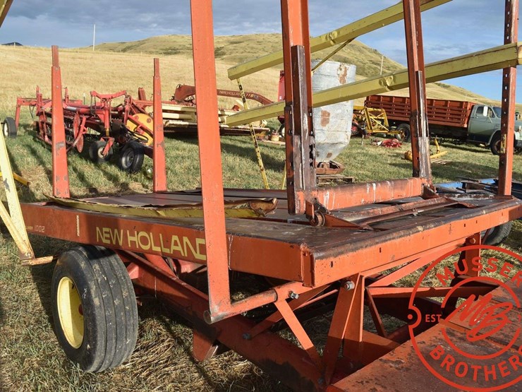 new-holland-1002-image-11