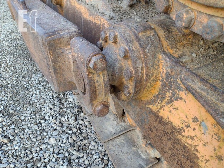 1996-caterpillar-d6h-image-19