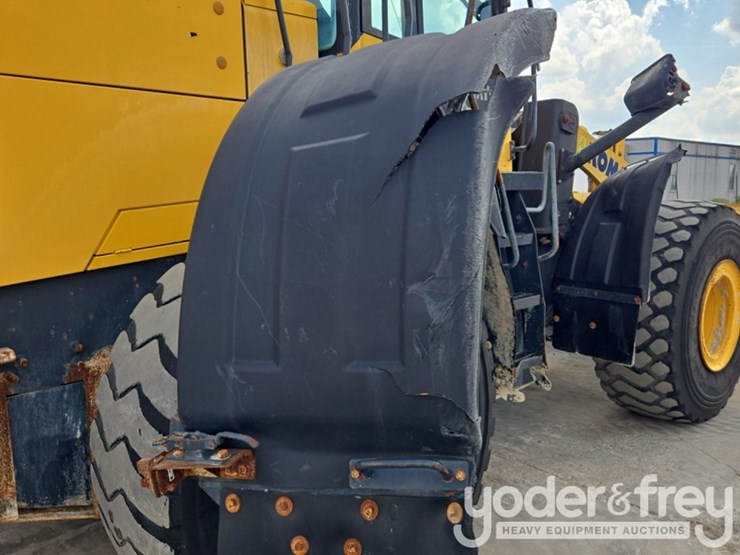 2019-komatsu-wa380-8-image-48