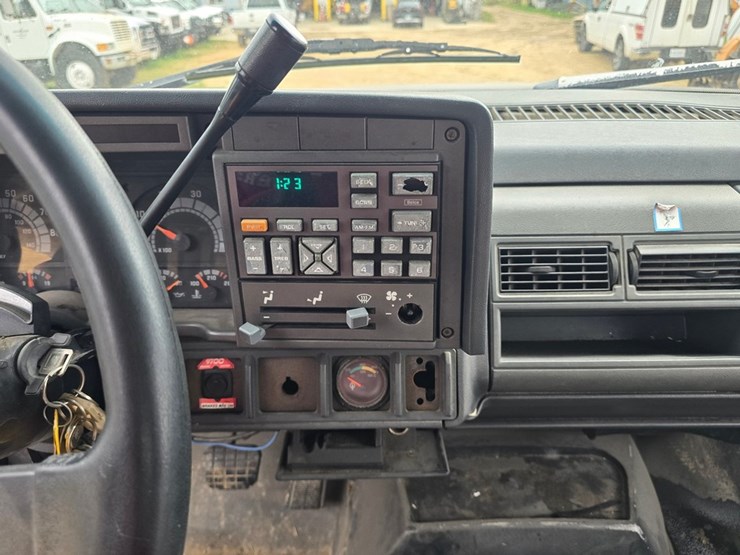 1996-gmc-topkick-image-42