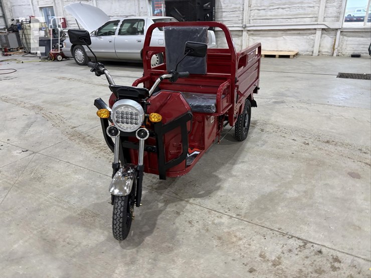 2026-iret13-electric-tricycle-#3-(red)-10093-image-2