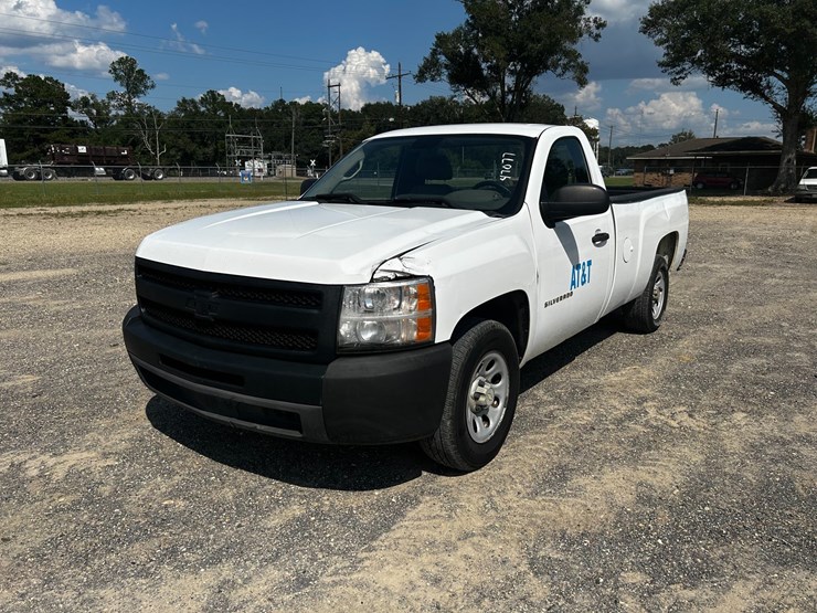 2012-chevrolet-1500-image-1