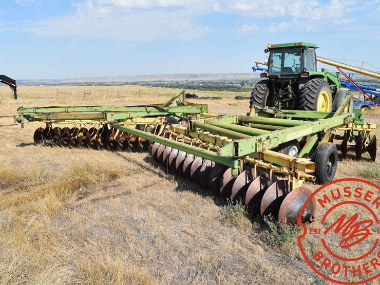 john-deere-360-image-5