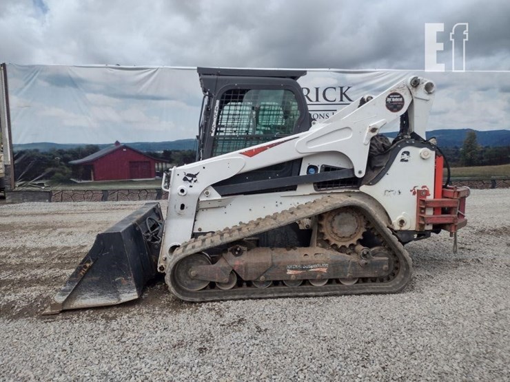 bobcat-t870-image-1