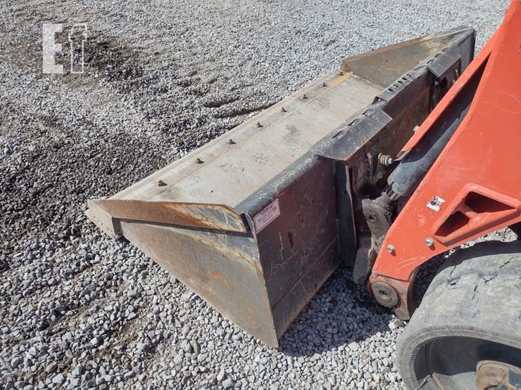 2023-kubota-svl75-2-image-19