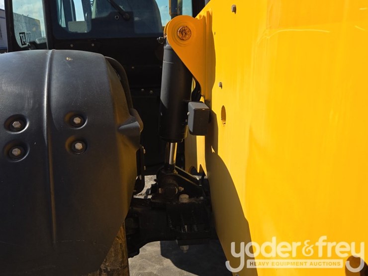 2017-jcb-507-42-image-30