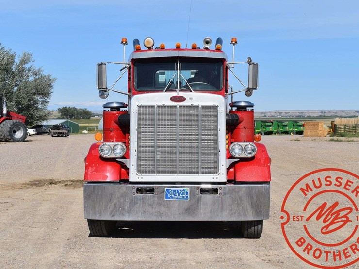1984-peterbilt-359-image-11