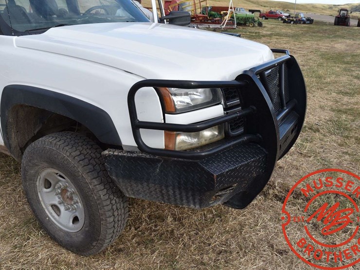 2007-chevrolet-2500-image-12