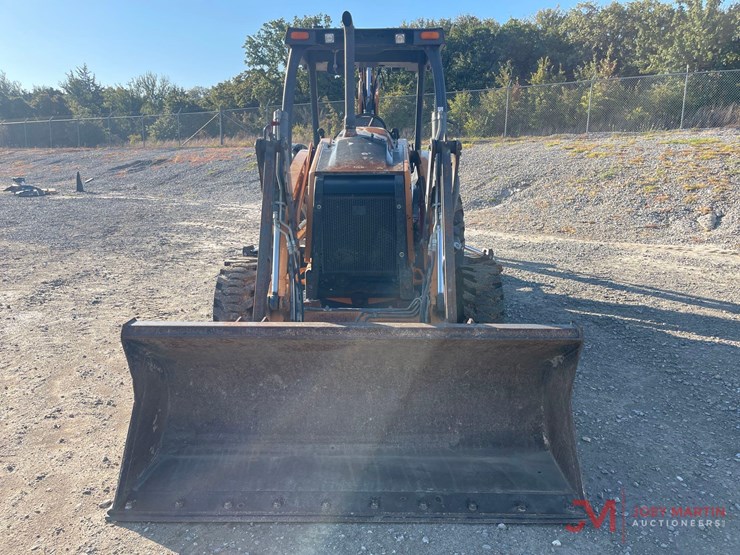 2020-case-580n-ep-loader-backhoe-image-8