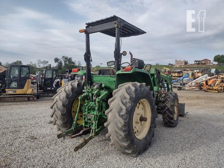 john-deere-6210-image-34