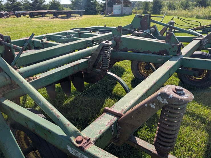 john-deere-1710-image-19