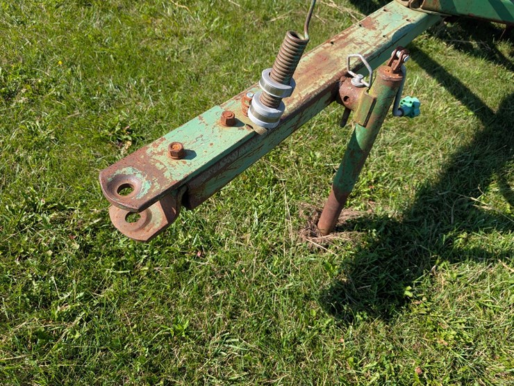 john-deere-8200-image-4