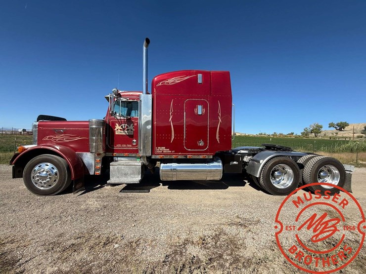 1993-peterbilt-379-image-6