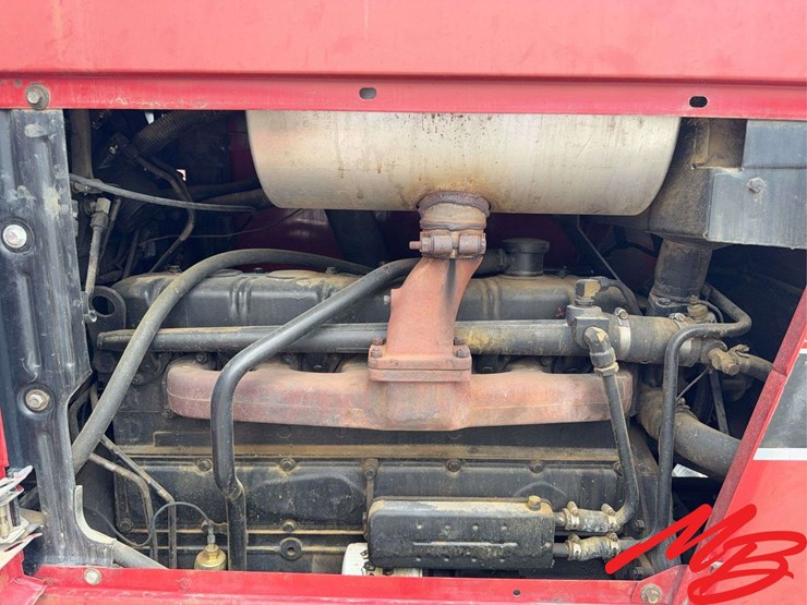 1982-international-3088-tractor-image-26