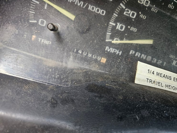 chevrolet-3500-image-27