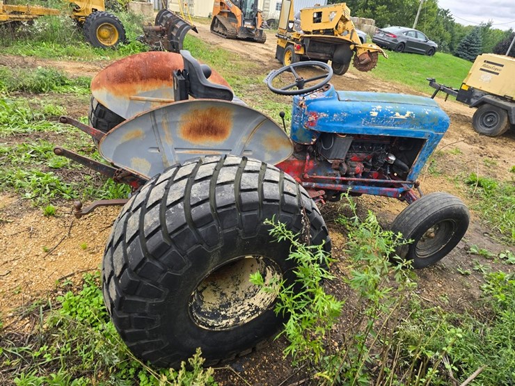 ford-800-image-6