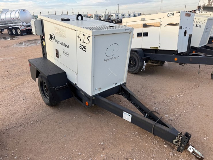2010-doosan-g25-image-1