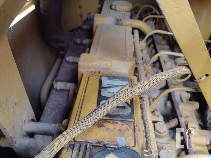 1995-caterpillar-d3c-xl-iii-image-37