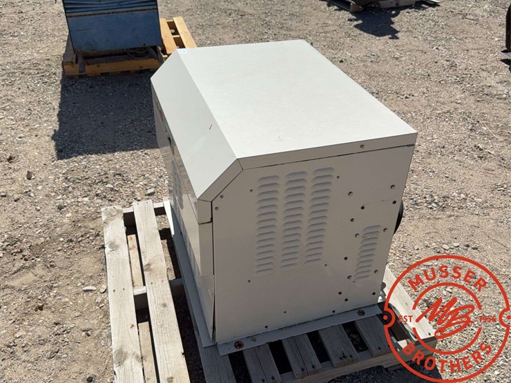 coleman-powerstation-10000-image-6