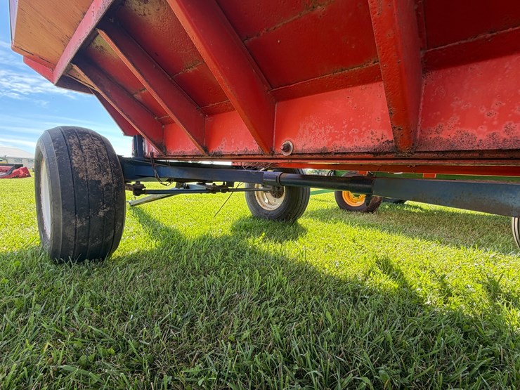 john-deere-1065a-image-7